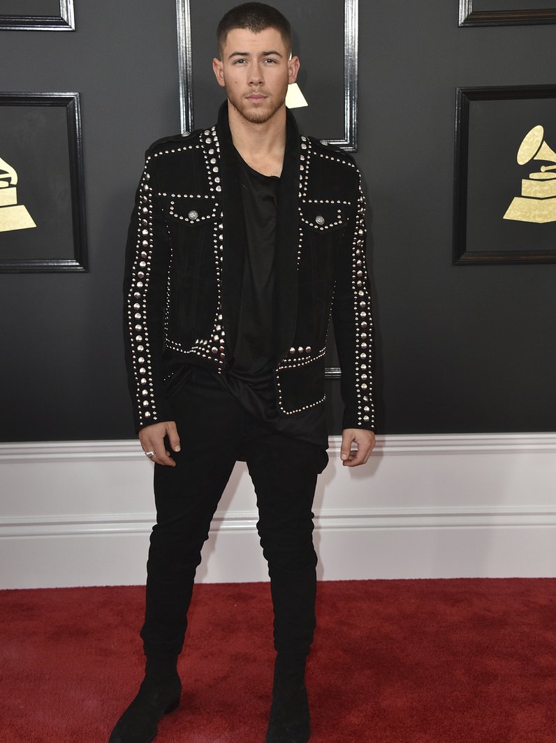 Nick Jonas Grammy Awards 2017