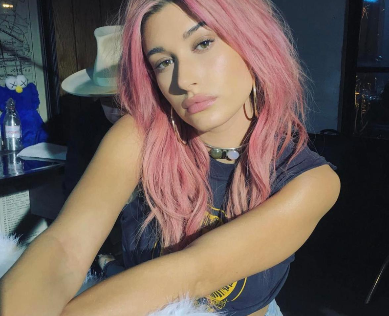 Hailey Baldwin Co Ordinates Her Lipstick And Hair Colour