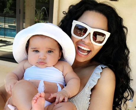Blac Chyna poses with Dream Kardashian