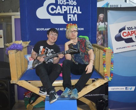 Were you pap'd by the Capital Street Stars?