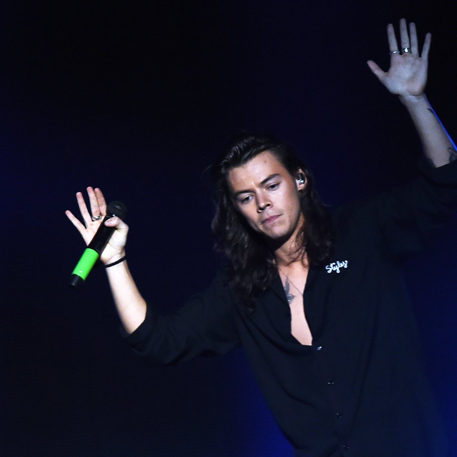 Harry Styles 102.7 KIIS FM's Jingle Ball