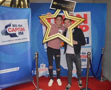 Were you pap'd by the Capital Street Stars?