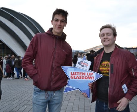 Were you pap'd by the Capital Street Stars?