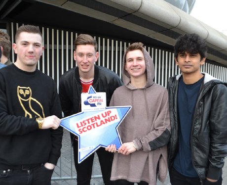Were you pap'd by the Capital Street Stars?