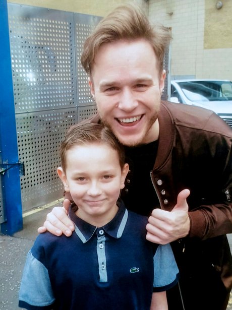 Olly Murs 'cures' mute child