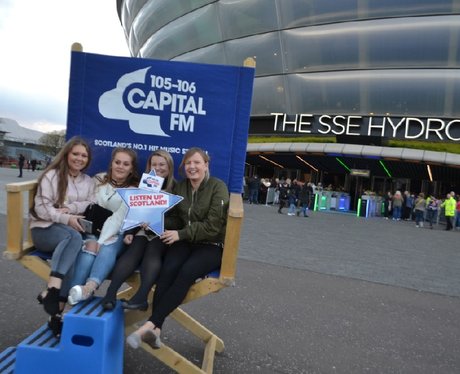 Were you pap'd by the Capital Street Stars?