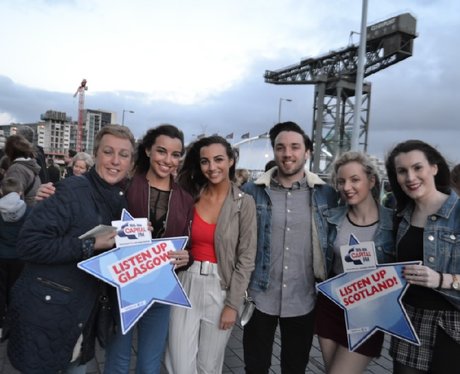 Were you pap'd by the Capital Street Stars?