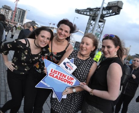 Were you pap'd by the Capital Street Stars?