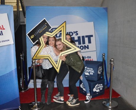 Were you pap'd by the Capital Street Stars?