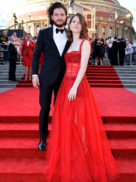 Loved up Game of Thrones couple, Kit Harington and