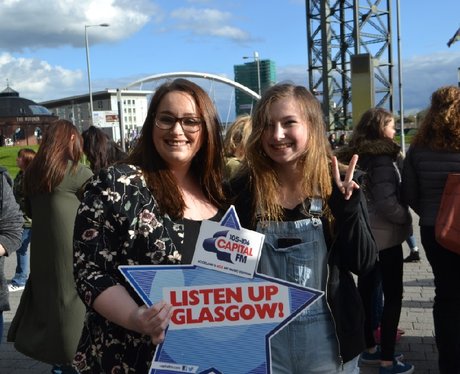 Were you pap'd by the Capital Street Stars?