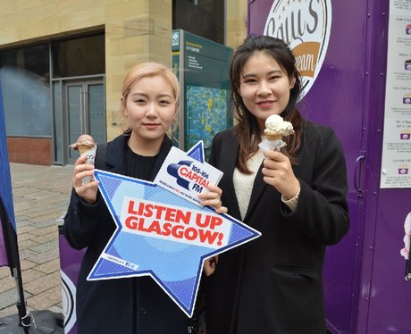 Were you pap'd by the Capital Street Stars?