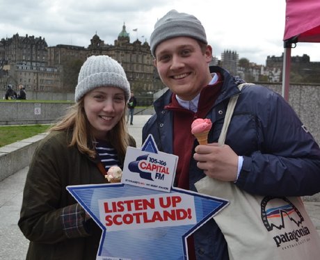 Were you pap'd by the Capital Street Stars?