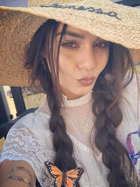 Coachella 2017 Weekend 2 Vanessa Hudgens