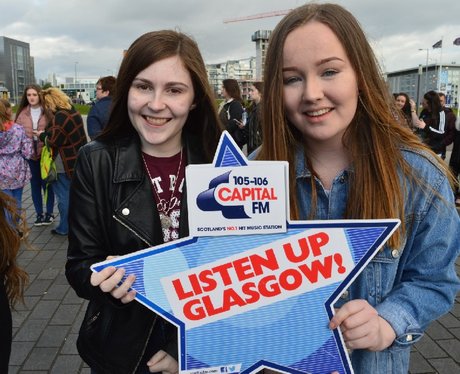 Were you pap'd by the Capital Street Stars?