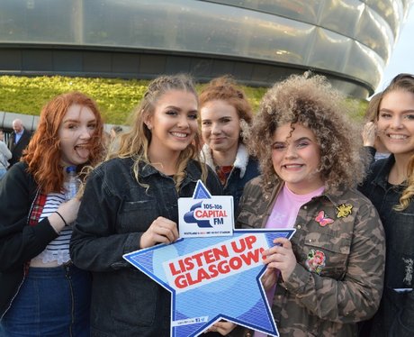 Were you pap'd by the Capital Street Stars?