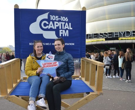 Were you pap'd by the Capital Street Stars?