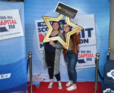 Were you pap'd by the Capital Street Stars?