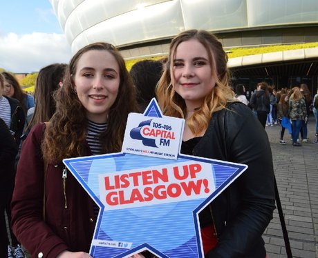 Were you pap'd by the Capital Street Stars?