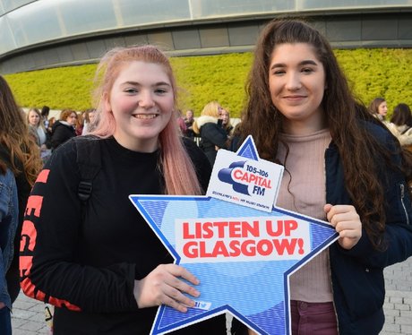 Were you pap'd by the Capital Street Stars?