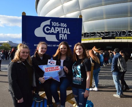 Were you pap'd by the Capital Street Stars?