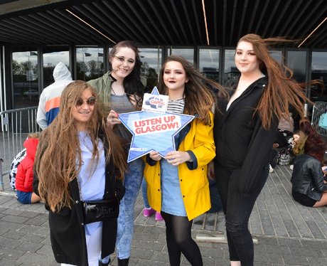 Were you pap'd by the Capital Street Stars?