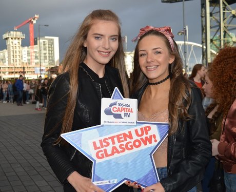 Were you pap'd by the Capital Street Stars?