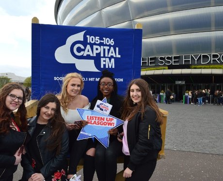 Were you pap'd by the Capital Street Stars?