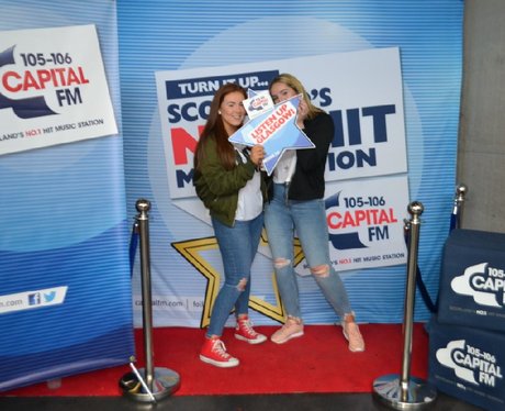 Were you pap'd by the Capital Street Stars?