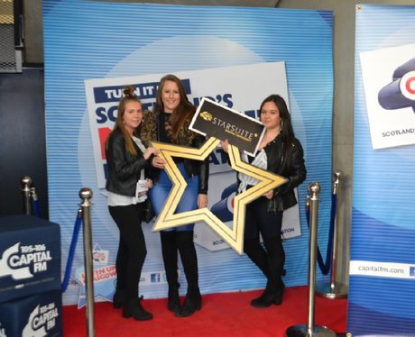 Were you pap'd by the Capital Street Stars?
