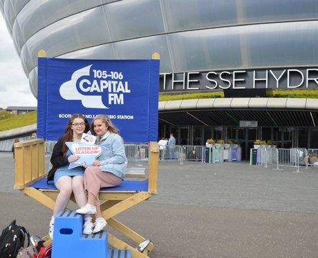 Were you pap'd by the Capital Street Stars?