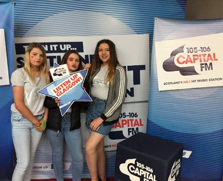 Were you pap'd by the Capital Street Stars?