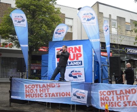 Were you pap'd by the Capital Street Stars?