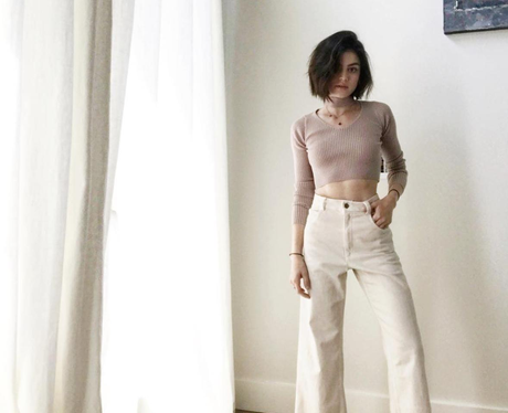 Lucy Hale looks incredible in flared jeans