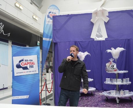 Were you pap'd by the Capital Street Stars?