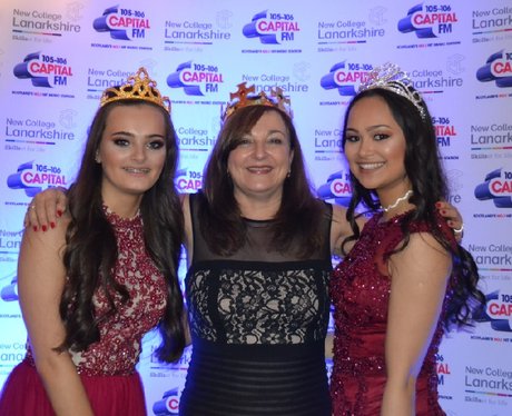 Were you pap'd by the Capital Street Stars?