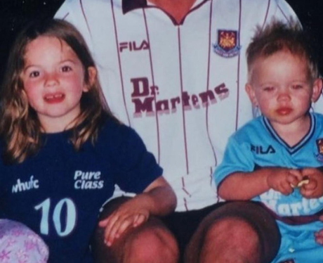 Louisa posts sweet throwback photo