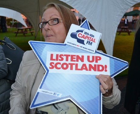 Were you pap'd by the Capital Street Stars?