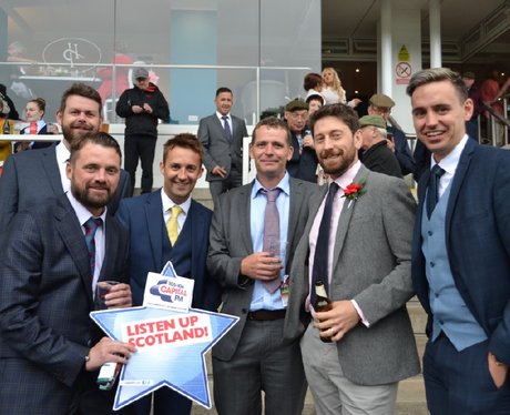 Were you pap'd by the Capital Street Stars?