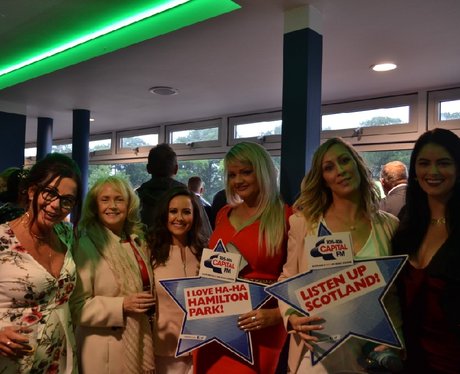 Were you pap'd by the Capital Street Stars?