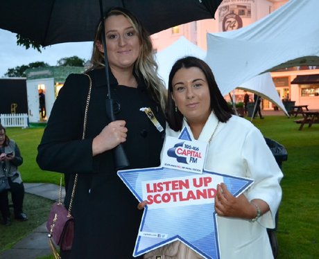 Were you pap'd by the Capital Street Stars?
