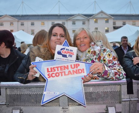 Were you pap'd by the Capital Street Stars?