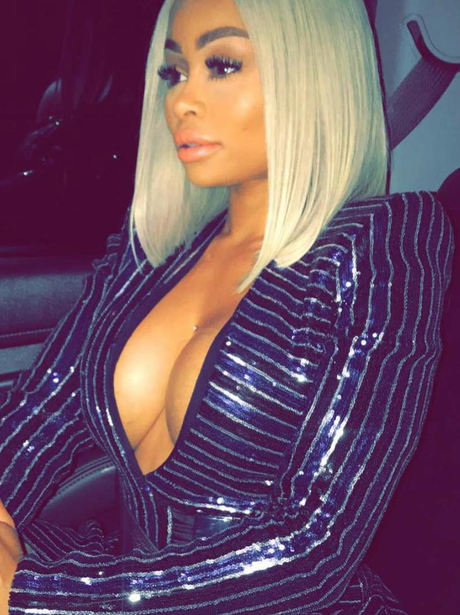 Blac Chyna puts the Rob Kardashian to one side to