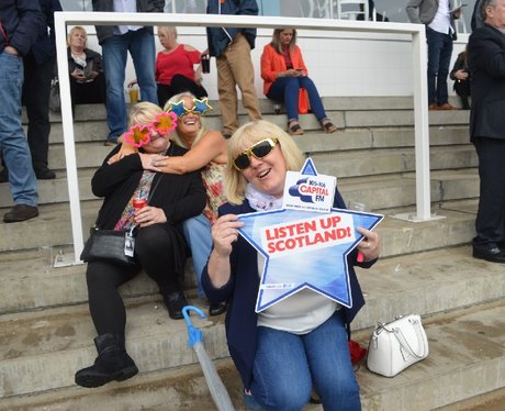 Were you pap'd by the Capital Street Stars?
