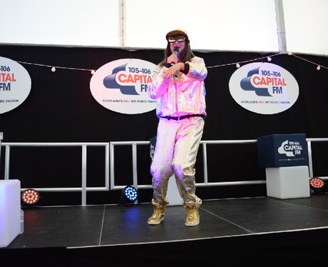 Were you pap'd by the Capital Street Stars?