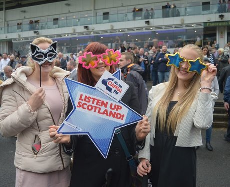 Were you pap'd by the Capital Street Stars?