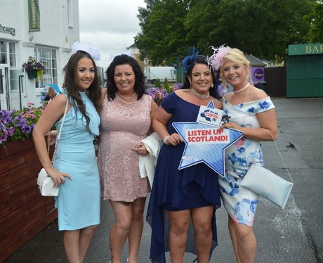 Were you pap'd by the Capital Street Stars?