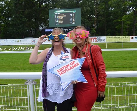 Were you pap'd by the Capital Street Stars?