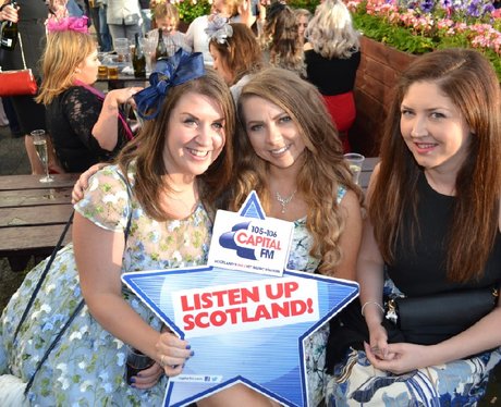 Were you pap'd by the Capital Street Stars?