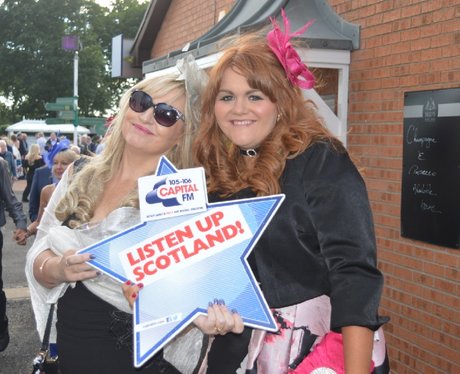 Were you pap'd by the Capital Street Stars?